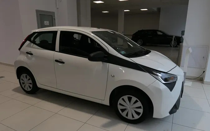 toyota Toyota Aygo cena 37900 przebieg: 113200, rok produkcji 2019 z Alwernia